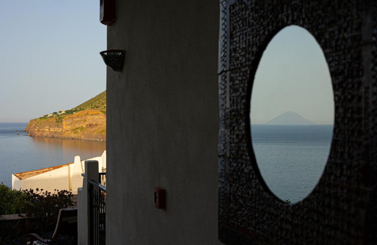 Hotel Punta Scario Malfa  Exterior photo