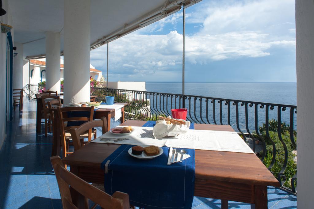 Hotel Punta Scario Malfa  Exterior photo