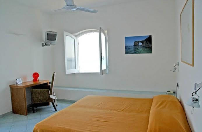 Hotel Punta Scario Malfa  Exterior photo